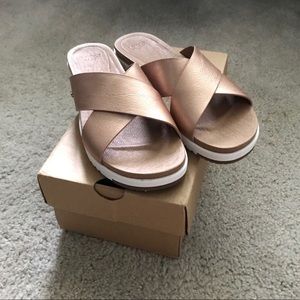 Brand New UGG Sandals in Rose Gold